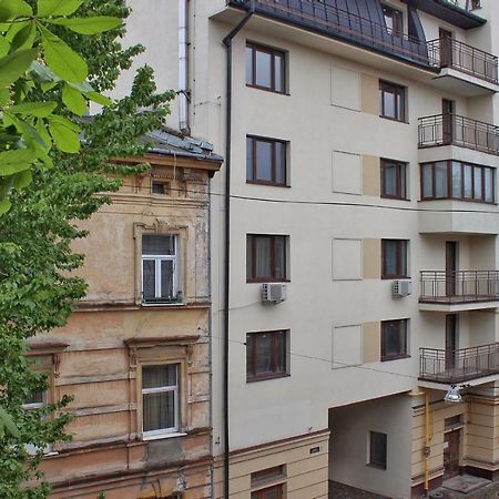 Апартаменти по вул.Голубовича 42 Львов Экстерьер фото